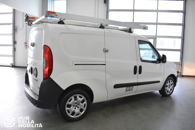 FIAT Doblò 1.4 T-Jet Natural Power PL-TN Cargo Maxi Lamierato SX